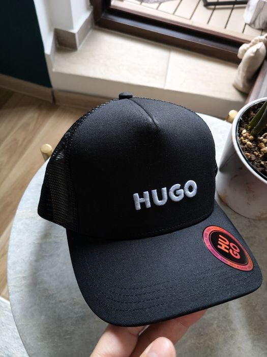 Hugo Marsel trucker șapcă cu plasa unisex culoare negru cu logo alb mărime OS noua originala