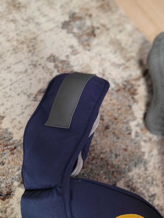 Sistem de purtare pentru bebelusi