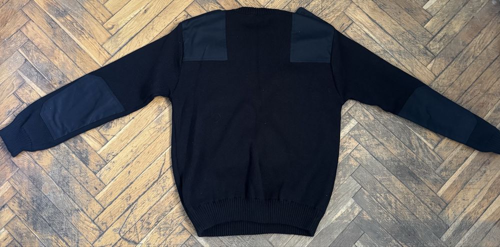 Продавам hoodie