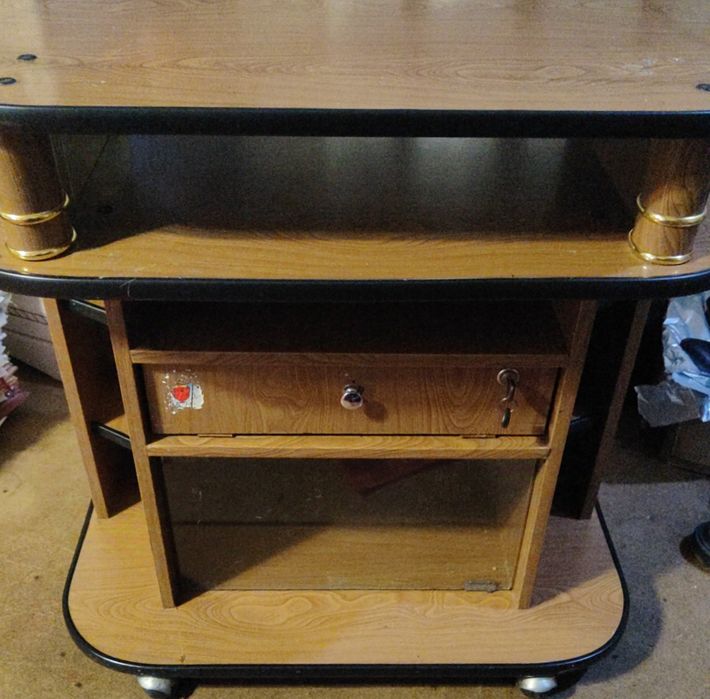 Тумба под телевизор