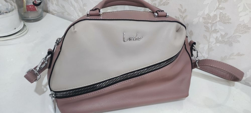 Сумочка женская.