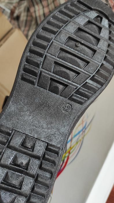 Полусапожки на проблемные ноги.