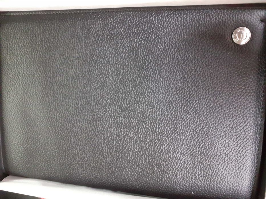 Agenda de birou BMW cu coperti din piele