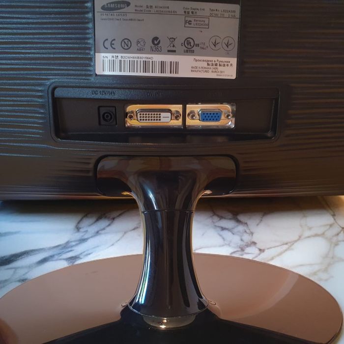 Монитор - Samsung - SyncMaster - "21.5" Full HD ! КАТО НОВ !