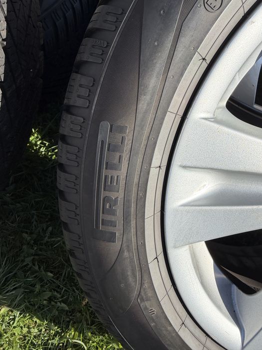 16” BMW 205/55/16 Pirelli КАТО НОВИ