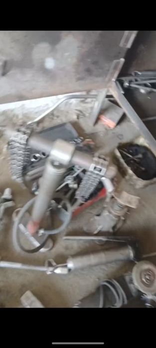 Matorist usta asbob uskunalari