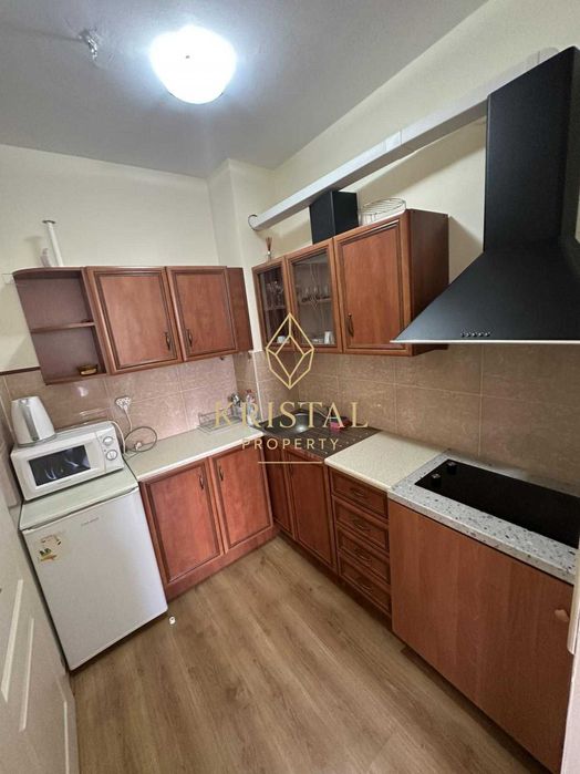 Продава се Едностаен апартамент в к.к. Слънчев бряг - 50 кв.м за 1100 €/кв.м - Снимка #2