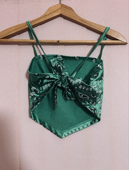 Зелен лъскав къс топ| Размер XS|