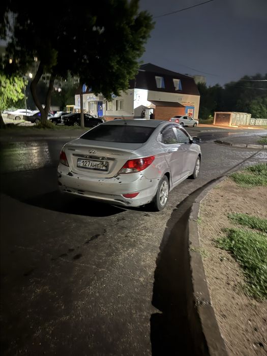 Продам бампера на Hyundai