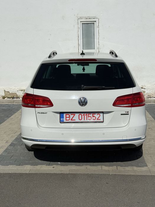 VOLKSWAGEN Passat 2012 — imagine 3