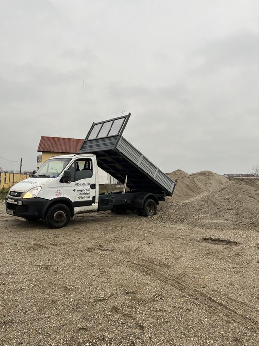 Vand si transport nisip, balast, moloz, asfalt macinat, margaritar 6mc