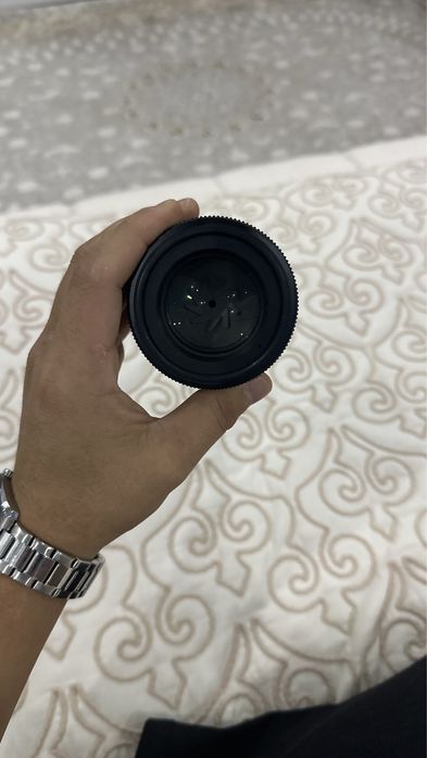 Объектив Sony 56mm F 1.4