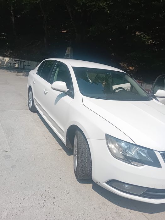 SKODA Superb 2014 — imagine 4