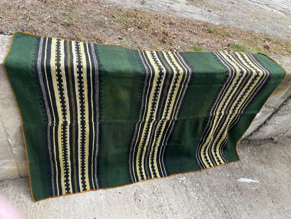 Ръчно тъкани черги