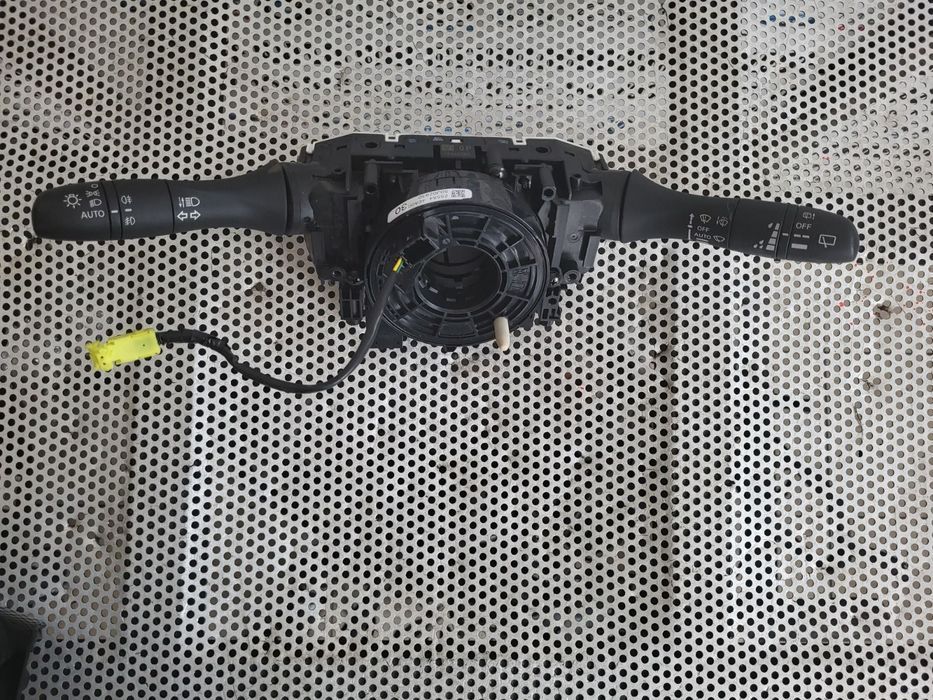 Banda Spira Spirala Volan Airbag Bloc Lumini Maneta Semnalizare Stergatoare Nissan Qashqai J11 An 2014-2015-2016-2017-2018-2019-2020 Volan Stanga Cod