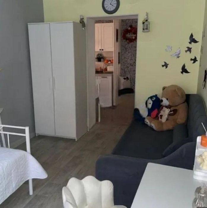 Продаётся 2-х комнатная квартира