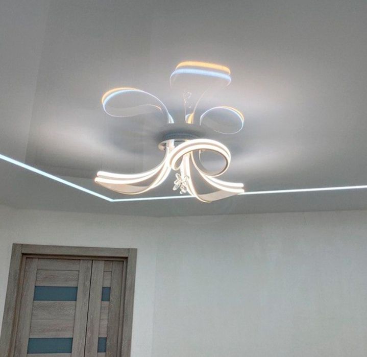 Установка люстра.