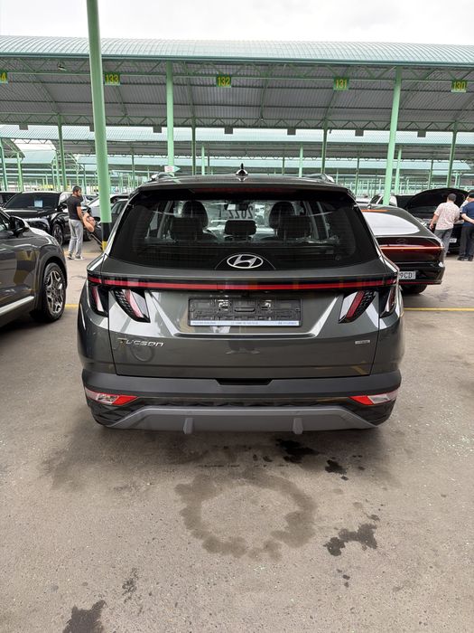 Tucson 2023yil 22000km toza