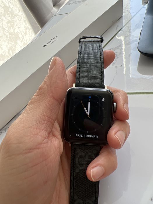 Продам apple watch 3