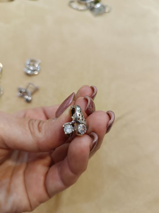 Сребърни обеци различни модели