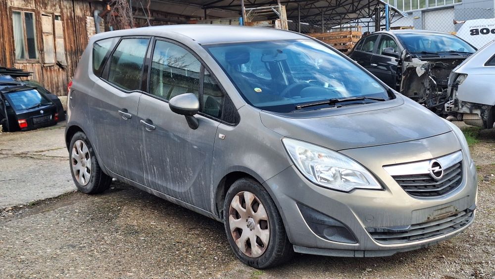 Opel Meriva 1.4i 100кс на части