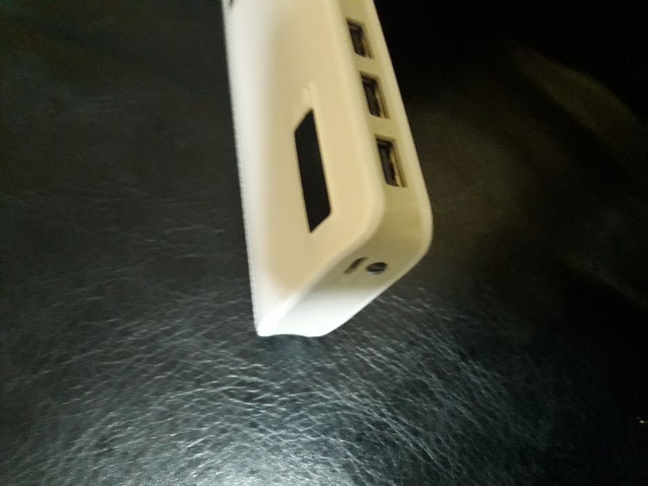 Продам power bank DMK