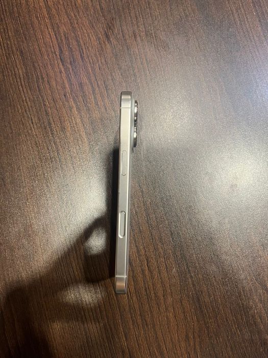 Iphone 16pro на 128gb