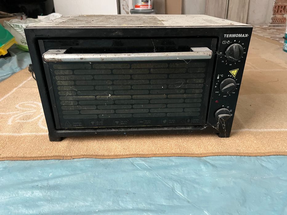 Продавам електрическа фурна