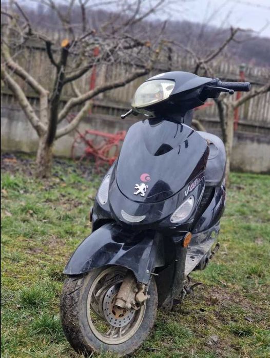 scutere  pugeot ,kimko  ,gy6  45kmh si 25 kmh