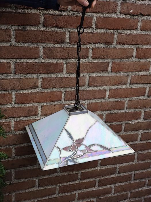 TIFFANY ,витражен полилей,лампа
