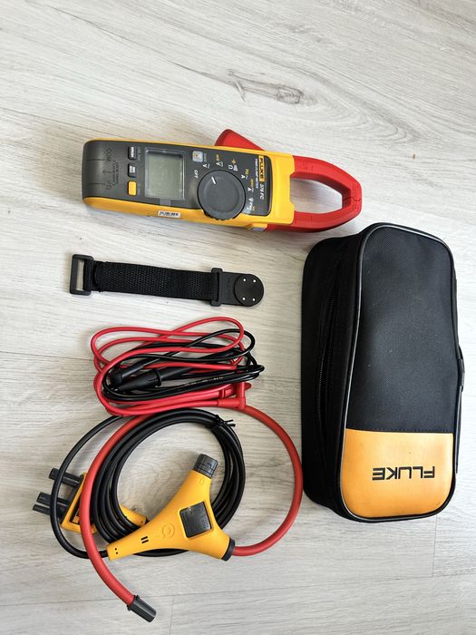 Fluke 376 FC Clamp Meter
