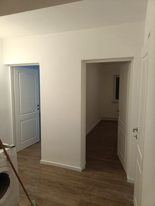 Execut lucrări de construcții interior