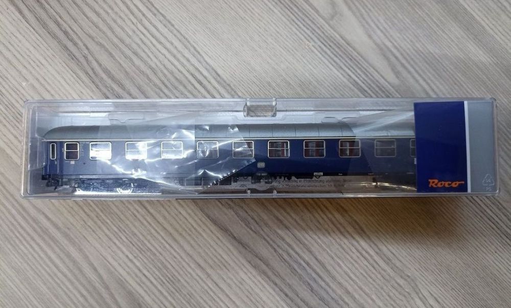 Roco 54450 vagon de călători scara H0 epoca III
Roti metalice izolate