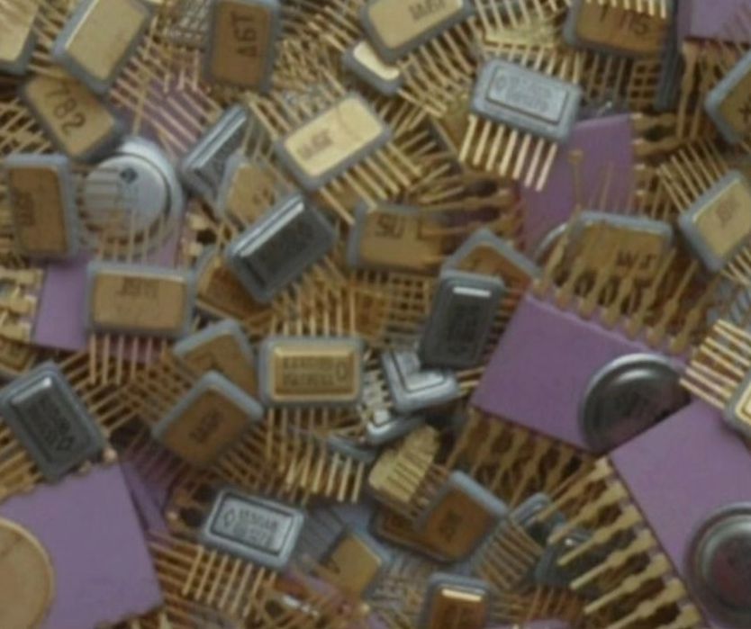 Принимаем радиодетали