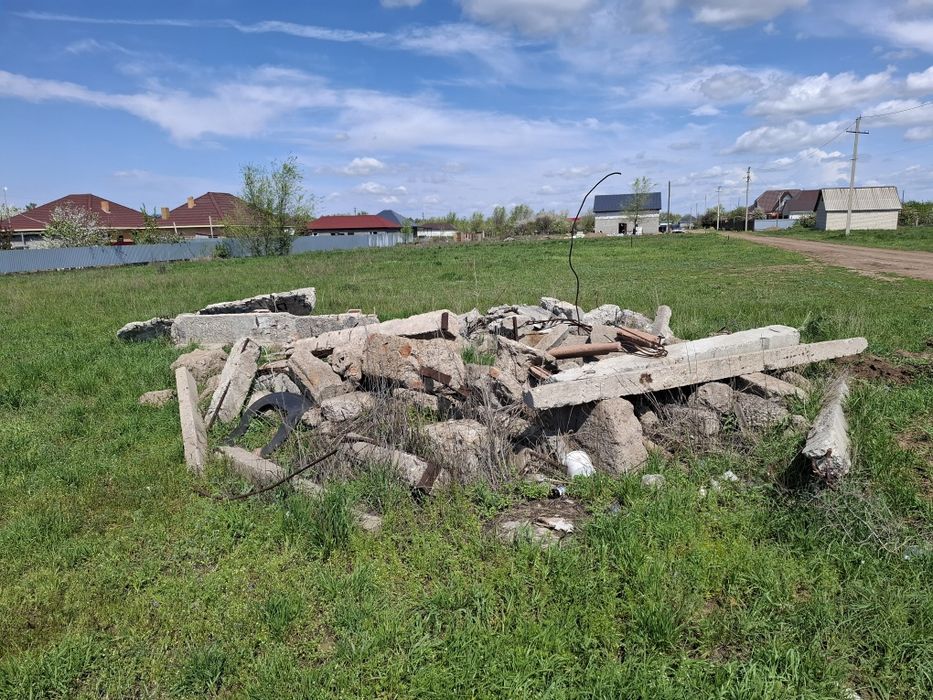 Отдам бут бесплатно