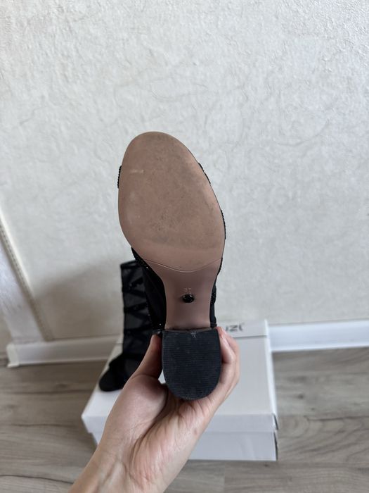 Продам обувь на каблуке, туфли