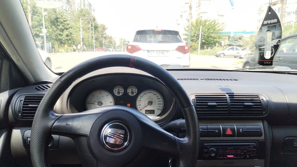 SEAT Leon 2004 — imagine 5