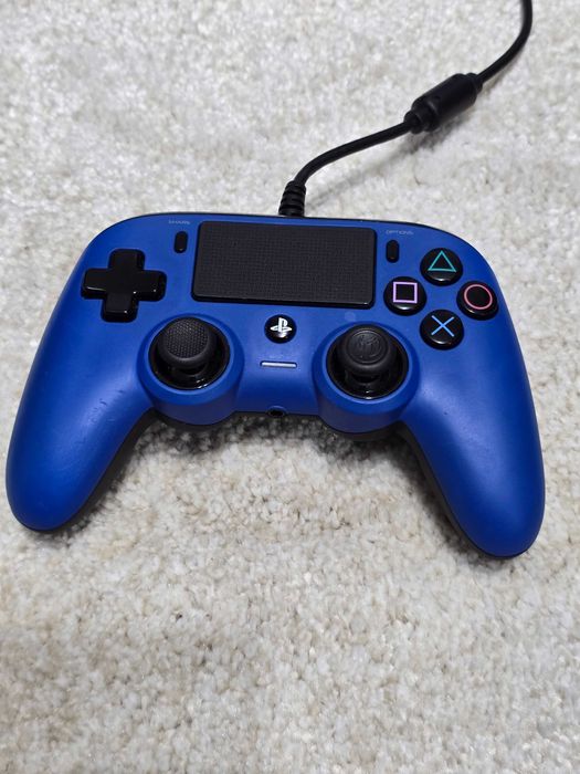 Vand Ps4 modat cu jocuri