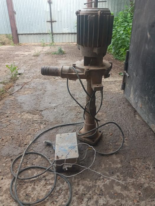 Продам электронасос