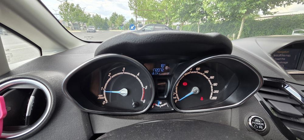 Vand ford fiesta 1.6 diesel euro 5 an fabricatie 06.2013