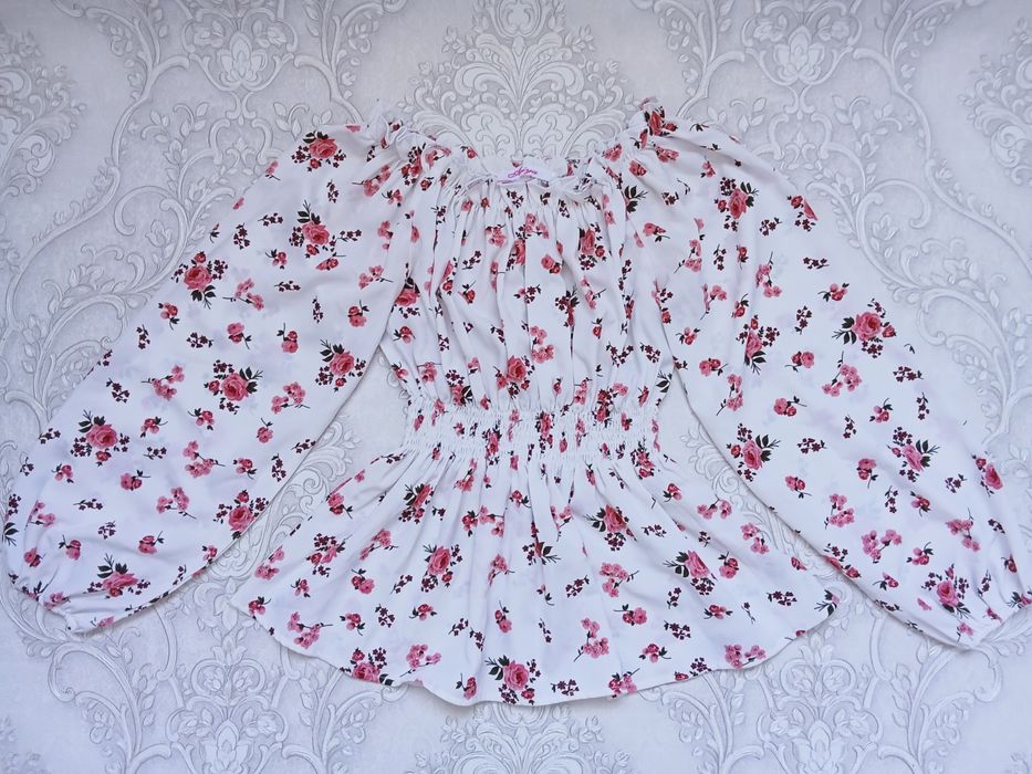 Женские блузки xs/s