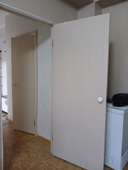 Продам межкомнатные двери