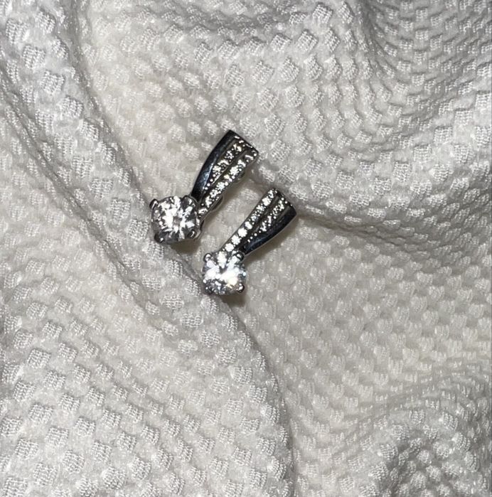 Серьги «Белые паруса» из белого золота с камнями цирокония вес 3,5 гр