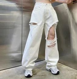 Продаю супер модные джинсы