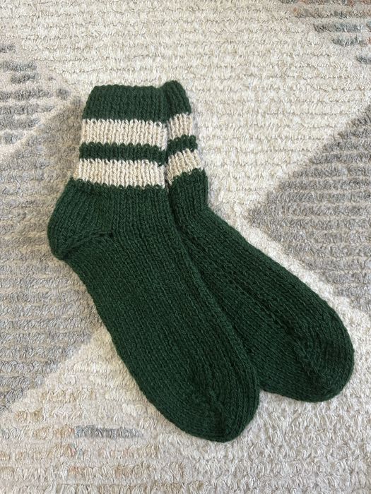 Вязанные носки ручной работы