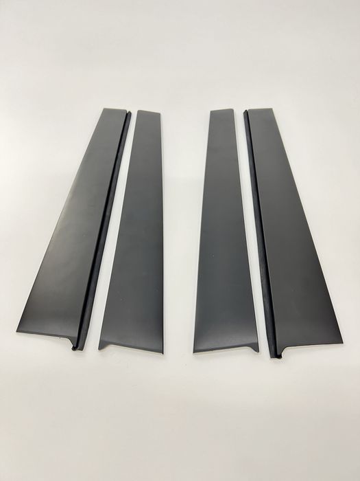 Прадо 120 накладка на стоки дверей Prado 120 молдинг на стойки пластик