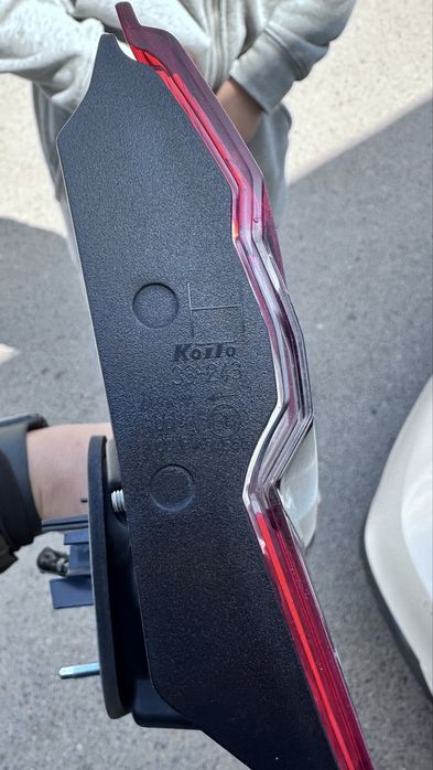 Фонарь от камри 70