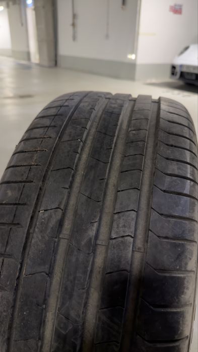 Anvelope Pirelli Pzero R21 X5 aproape noi 5000km runflat vara