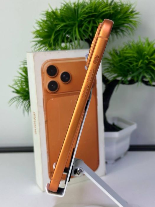 iPhone 17 Pro Max 256gb / Akb 100% Цп 97 / E-sim /
