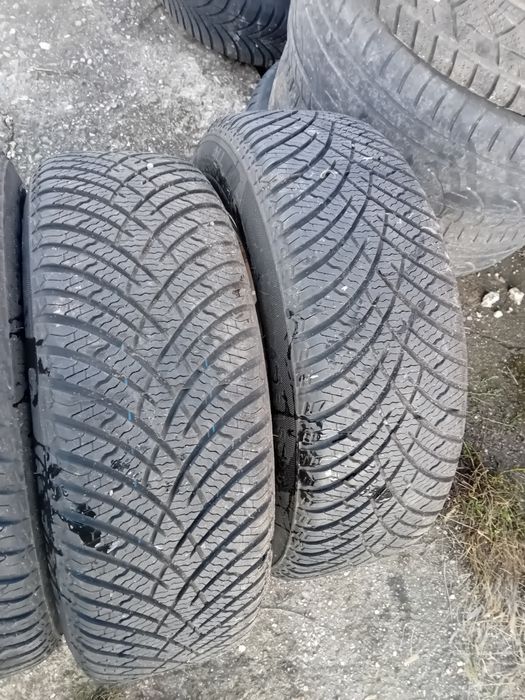 Лята джанти 16цола с зимни гуми 215/65/16 7мм нисан Nissan mazda Toyot